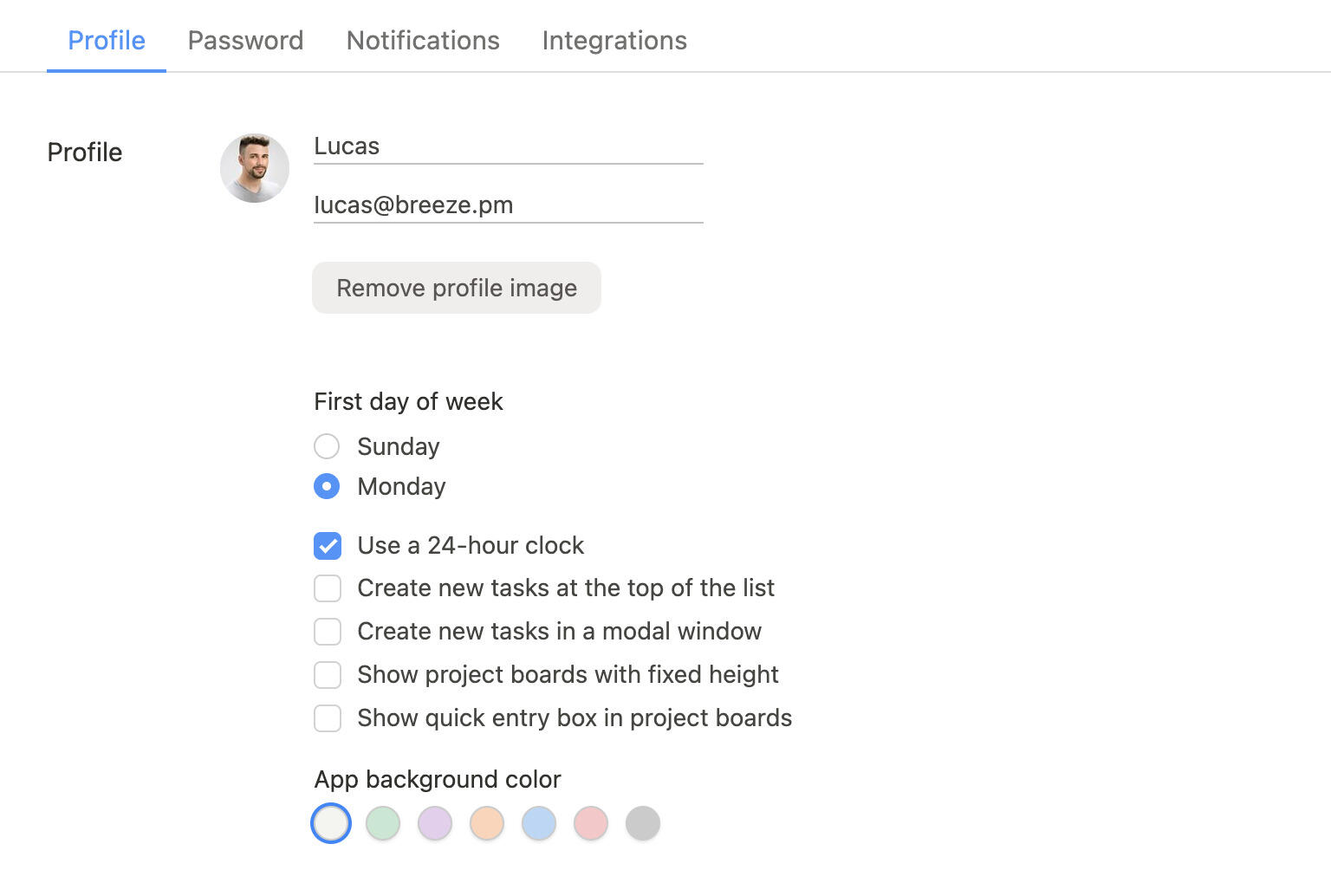 The App background color setting in Breeze profile settings, showing the six color swatches
